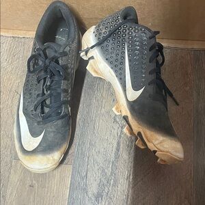 Nike Black and Tan Sports Cleats